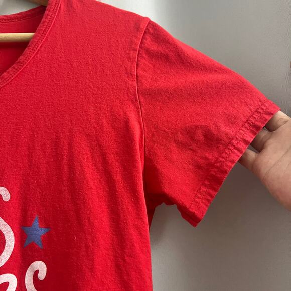 General Standard MEDIUM Women’s Red Stars and Stripes 4th of July Tee Shirt - Picture 5 of 7